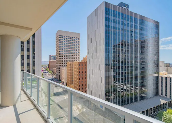 Stylish Asu Pool Gym Balcony Parking Wd Apartment *