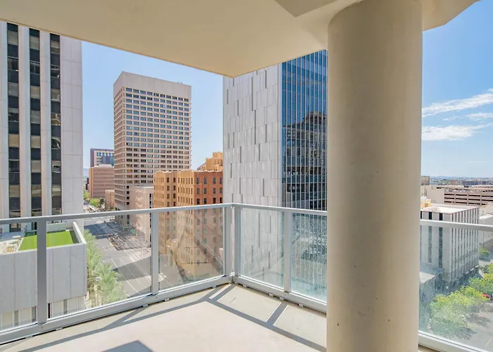Apartment Stylish Asu Pool Gym Balcony Parking Wd